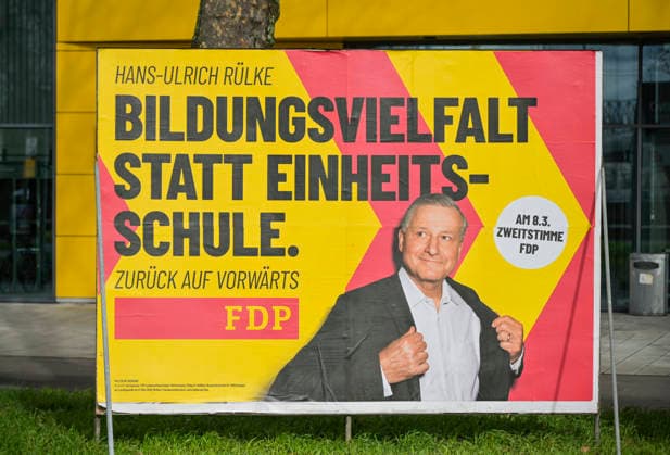 Hans-Ulrich Rülke, FDP, Plakat, Landtagswahl 2026, Karlsruhe, Baden-Württemberg, Deutschland *** Hans Ulrich Rülke, FDP, poster, state election 2026, Karlsruhe, Baden Württemberg, Germany