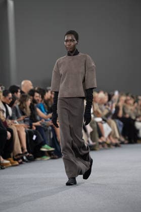 Milano Fashion Week - Women F W 26-27 Max Mara fashion show Catwalk Milan, Italy Milano Fashion Week - Women F W 26-27 Max Mara fashion show Catwalk Milan, Italy 26th February 2026 SGPItalia id 134533_002 * Not Exclusive  Copyright: xJohnnyxDallaxLibera SGPx