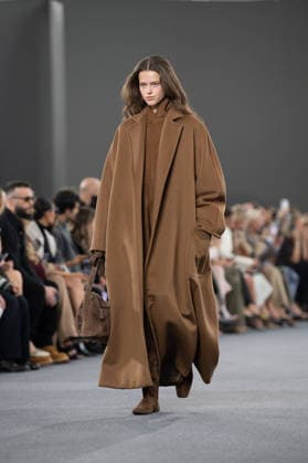 Milano Fashion Week - Women F W 26-27 Max Mara fashion show Catwalk Milan, Italy Milano Fashion Week - Women F W 26-27 Max Mara fashion show Catwalk Milan, Italy 26th February 2026 SGPItalia id 134533_002 * Not Exclusive  Copyright: xJohnnyxDallaxLibera SGPx
