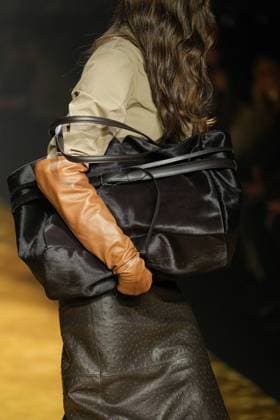 Milan, Milan Women s Fashion Week: Fall Winter 2026 27 - Women s Fashion, Fall Winter 2026 27 - Boss fashion show - catwalk in the photo: detail  Copyright: xRiccardoxGIordanox xipa-agency.netx xRiccardoxGIordanox IPA_Agency_IPA72050980