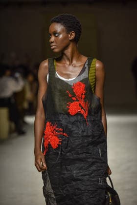 February 26, 2026, Milano, MI: Per la Milano Fashion Week Fall Winter 2026 27 sfilata di Prada, Milano 26 Febbraio 2026. ANSA MATTEO CORNER..Prada Fashion Show for Milan Fashion Week Fall Winter 2026 2027, Milan, February 26, 2026..ANSA MATTEO CORNER Milano MI  - ZUMAa110 20260226_zaf_a110_070 Copyright: xAnsax