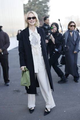 MFW - Prada Outside Carey Mulligan at the Prada fashion show during the Milan Womenswear Fall Winter 2026 2027 Fashion Week on February 26, 2026 in Milan, Italy. Photo by Marco Piovanotto ABACAPRESS.COM Milan Italy  Copyright: xPiovanottoxMarco ABACAx