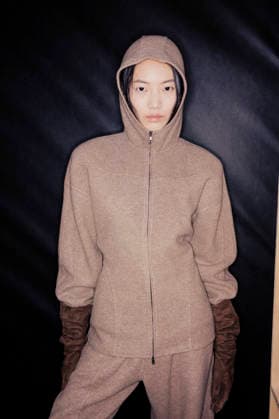 Milano Fashion Week - Women F W 26-27 Max Mara Fashion Show Backstage Milan, Italy Milano Fashion Week - Women F W 26-27 Max Mara Fashion Show Backstage Milan, Italy 26th February 2026 SGPItalia id 134533_004 * Not Exclusive  Copyright: xx