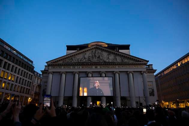 Angele new clip presentation BRUSSELS, BELGIUM - FEBRUARY 25 : Singer Angele unveils her new single What You Want in collaboration with the French electro duo Justice.The music video is projected as a preview onto the façade of the T heatre Royal de la Monnaie . pictured on February 25, 2026 in Brussels, Belgium, 25 02 2026 Brussels Belgium  Copyright: xXpix