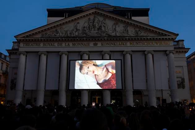 Angele new clip presentation BRUSSELS, BELGIUM - FEBRUARY 25 : Singer Angele unveils her new single What You Want in collaboration with the French electro duo Justice.The music video is projected as a preview onto the façade of the T heatre Royal de la Monnaie . pictured on February 25, 2026 in Brussels, Belgium, 25 02 2026 Brussels Belgium  Copyright: xXpix