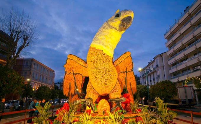 News Themen der Woche KW09 Menton, France - February 26, 2026: 92e Fete du Citron 92nd Lemon Festival: Merveilles du vivant, Jardin Bioves Evening Atmosphere 92e Fete du Citron 92nd Lemon Festival in Menton: Merveilles du vivant - Jardin Bioves Evening Atmosphere *** Menton, France February 26, 2026 92e Fete du Citron 92nd Lemon Festival Merveilles du vivant, Jardin Bioves Evening Atmosphere 92e Fete du Citron 92nd Lemon Festival in Menton Merveilles du vivant Jardin Bioves Evening Atmosphere