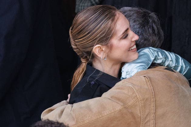 News - Prada - Celebrity Arrivals - Milan Fashion Week - Womenswear Fall Winter 2026 2027 Chiara Ferragni and a guest are seen arriving at the Prada fashion show during the Milan Menswear Fall Winter 2026 2027 Fashion Week on February 26, 2026 in Milan, Italy. Photo: Cinzia Camela. Milan Fondazione Prada Italy Copyright: xCinziaxCamelax xLiveMediax LPN_2317295