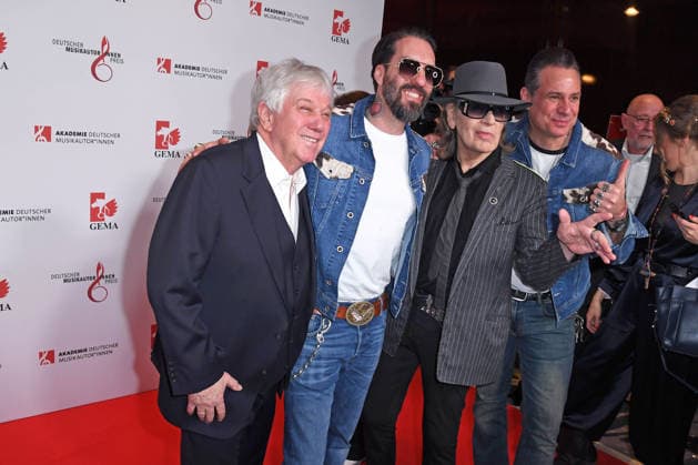Rolf Zuckowski, Udo Lindenberg, The BossHoss (Alec Voelkel, Sascha Vollmer) beim 17. DEUTSCHEN MUSIKAUTOR*INNENPREIS im The Ritz-Carlton in Berlin am 26.02.2026