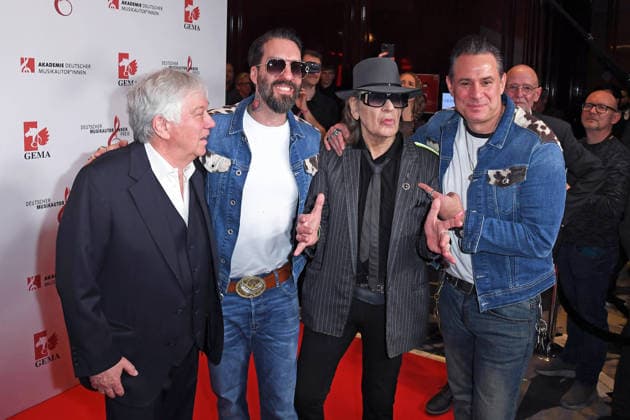 Rolf Zuckowski, Udo Lindenberg, The BossHoss (Alec Voelkel, Sascha Vollmer) beim 17. DEUTSCHEN MUSIKAUTOR*INNENPREIS im The Ritz-Carlton in Berlin am 26.02.2026