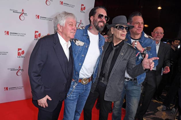 Rolf Zuckowski, Udo Lindenberg, The BossHoss (Alec Voelkel, Sascha Vollmer) beim 17. DEUTSCHEN MUSIKAUTOR*INNENPREIS im The Ritz-Carlton in Berlin am 26.02.2026