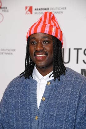 Jonny Mahoro beim 17. DEUTSCHEN MUSIKAUTOR*INNENPREIS im The Ritz-Carlton in Berlin am 26.02.2026