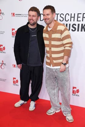 Revolverheld (Johannes Strate, Kristoffer Kris Hünecke) beim 17. DEUTSCHEN MUSIKAUTOR*INNENPREIS im The Ritz-Carlton in Berlin am 26.02.2026