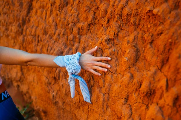Hand on red canyon wall showcasing adventure Hand resting on a red canyon wall in Spain, symbolizing adventure and exploration. The vibrant hue of the rock and the close-up view highlight a moment of connection with nature. Model Released JoseLuisCarrascosa_ID32450_1105775_110 Copyright: xJosexLuisxCarrascosax RECORD DATE NOT STATED