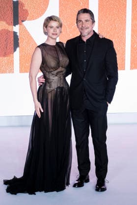 Jessie Buckley und Christian Bale bei der Weltpremiere des Kinofilms The Bride! - Es lebe die Braut im Cineworld Leicester Square. London, 26.02.2026