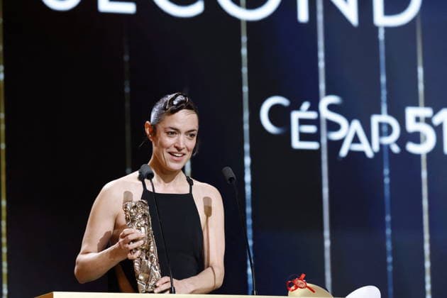51st Cesar Ceremony Vimala Pons with the Best Supporting Actress Cesar Awar for Movie L’attachement during 51st Cesar Film Awards held at l Olympia on February 26, 2026, in Paris, France. Photo by Nasser Berzane ABACAPRESS.COM Paris France  Copyright: xBerzanexNasser ABACAx