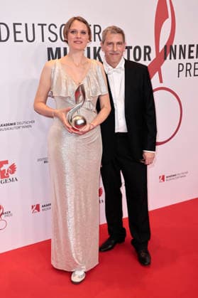 Julia Mihaly beim 17. Deutschen Musikautor*innenpreis der GEMA 2026 im Hotel The Ritz-Carlton. Berlin, 26.02.2026
