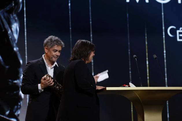 51st Cesar Ceremony Catherine Schwartz with the Best Editing Cesar Award for the Movie Nouvelle Vague during the Manu Payet during the 51st Cesar Film Awards held at l Olympia on February 26, 2026, in Paris, France. Photo by Nasser Berzane ABACAPRESS.COM Paris France  Copyright: xBerzanexNasser ABACAx