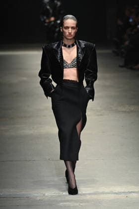 Milan, Milan Women s Fashion Week Fall Winter 2026 27 - Women s Fashion, Fall Winter 2026 27 - Roberto Cavalli fashion show - catwalk in the photo: model  Copyright: xSimonaxChiocciax xipa-agency.netx xFotosickix IPA_Agency_IPA72074009