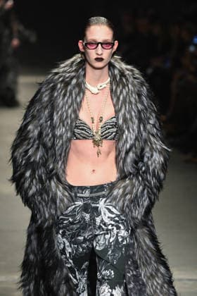 Milan, Milan Women s Fashion Week Fall Winter 2026 27 - Women s Fashion, Fall Winter 2026 27 - Roberto Cavalli fashion show - catwalk in the photo: model  Copyright: xSimonaxChiocciax xipa-agency.netx xFotosickix IPA_Agency_IPA72074208