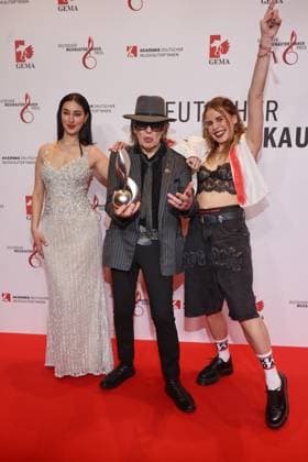 17. Deutscher Musikautorenpreis 2026 Elif Demirezer, Udo Lindenberg, Lara Hulo 17. Deutscher Musikautorenpreis 2026, The Ritz-Carlton, Berlin, Datum: 26.02.2026 Copyright: xEventpress Kratschx