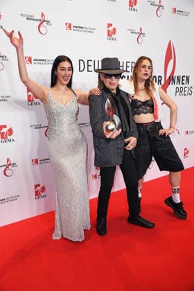 Elif Demirezer, Udo Lindenberg, Lara Hulo beim 17. DEUTSCHEN MUSIKAUTOR*INNENPREIS im The Ritz-Carlton in Berlin am 26.02.2026