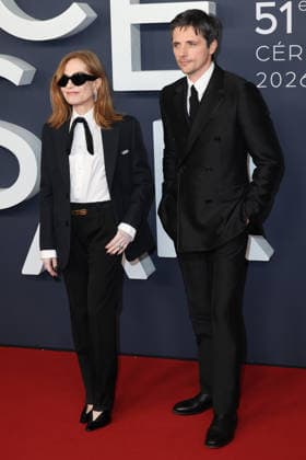 Arrivees sur le tapis rouge pour la 51eme ceremonie des CESAR a lOlympia Red carpet arrivals for the 51st CESAR Awards ceremony at Olympia Hall 453480 2026 02 26 Huppert, Isabelle Personnaz, Raphael  Copyright: xSebastienxFremontx xStarfacex STAR_453480_157