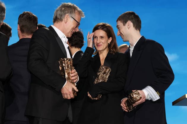 La 51ème cérémonie des CESAR sur scène, à lOlympia 51st CESAR Awards ceremony takes place on Olympia Hall the stage 453479 2026 02 27 PARIS France Dubosc, Franck Pellerin, Theodore Loques, Pauline  Copyright: xRomualdxMeigneuxx xStarfacex STAR_453479_093