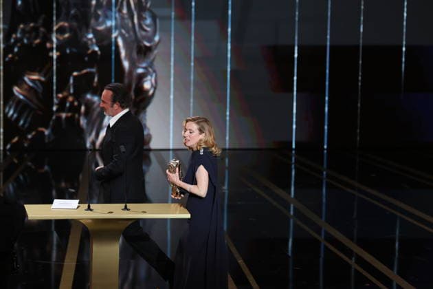 La 51e cÃ rÃ monie des CÃ sar 2026 a l Olympia de Paris Pictures :Jean Dujardin remet le cesar de la meilleur actrice Ã Lea Drucker La 51e cÃ rÃ monie des CÃ sar 2026 a l Olympia de Paris lÃ a Drucker remporte le CÃ sar de la meilleure actrice lÃ a Drucker remporte le CÃ sar de la meilleure actrice  Copyright: xDavidxKerx