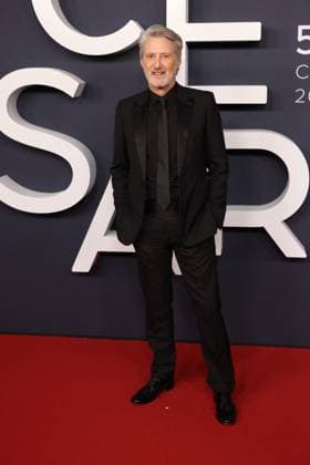 51st Cesar Ceremony - Arrivals JD 2 Antoine de Caunes arrives at the 51st Cesar Film Awards held at l Olympia on February 26, 2026, in Paris, France. Photo by Jerome Domine ABACAPRESS.COM Paris France  Copyright: xDominexJerome ABACAx