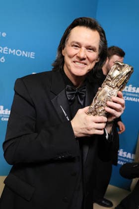 51st Cesar Ceremony Press Room Jim Carrey poses with the Honorary Cesar Award during the 51st Cesar Film Awards held at l Olympia on February 26, 2026, in Paris, France. Photo by Jerome Domine ABACAPRESS.COM Paris France  Copyright: xDominexJerome ABACAx