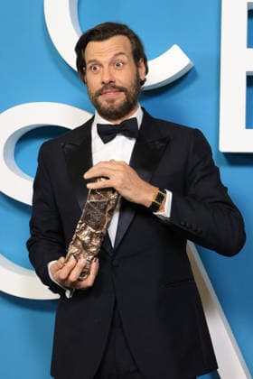 51st Cesar Ceremony Press Room Laurent Lafitte poses with the Best Actor Cesar Award during the 51st Cesar Film Awards held at l Olympia on February 26, 2026, in Paris, France. Photo by Jerome Domine ABACAPRESS.COM Paris France  Copyright: xDominexJerome ABACAx