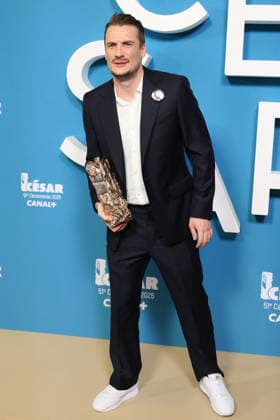51st Cesar Ceremony Press Room Pierre Lottin poses with the Best Supporting Actor Cesar Award during the 51st Cesar Film Awards held at l Olympia on February 26, 2026, in Paris, France. Photo by Jerome Domine ABACAPRESS.COM Paris France  Copyright: xDominexJerome ABACAx