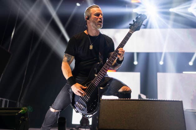 Alter Bridge perform at AO Arena Brian Marshall of Alter Bridge performs at AO Arena, Manchester, England, 26th February 2026. Editorial use only, Credit:Mike Gray Avalon  Copyright: xMikexGrayx xAvalonx 1078560174