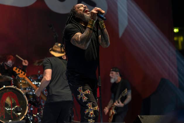 Sevendust perform at AO Arena Lajon Witherspoon of rock band Sevendust performs at AO Arena, Manchester, England, 26th February 2026, Credit:Mike Gray Avalon  Copyright: xMikexGrayx xAvalonx 1078561244