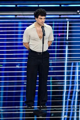 76th Italian Song Festival of Sanremo 3rd Evening Teatro Ariston - Sanremo, Italy Leo Gassmann 76th Italian Song Festival of Sanremo 3rd Evening Teatro Ariston - Sanremo, Italy 26th February 2026 SGPItalia id 134399_050 Not Exclusive  Copyright: xAlfonsoxCatalano SGPx