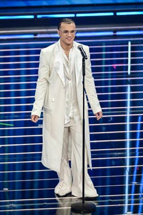 76th Italian Song Festival of Sanremo 3rd Evening Teatro Ariston - Sanremo, Italy Samurai Jay 76th Italian Song Festival of Sanremo 3rd Evening Teatro Ariston - Sanremo, Italy 26th February 2026 SGPItalia id 134399_050 Not Exclusive  Copyright: xAlfonsoxCatalano SGPx