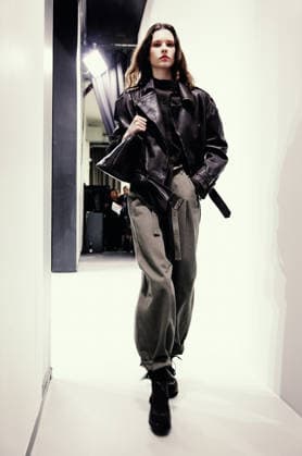 Milano Fashion Week - Women F W 26-27 Emporio Armani Men and Women Fashion Show Backstage Milan, Italy Milano Fashion Week - Women F W 26-27 Emporio Armani Men and Women Fashion Show Backstage Milan, Italy 26th February 2026 SGPItalia id 134511_004 * Not Exclusive  Copyright: xStefanoxGuindani SGPx