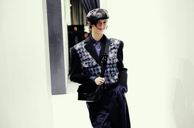 Milano Fashion Week - Women F W 26-27 Emporio Armani Men and Women Fashion Show Backstage Milan, Italy Milano Fashion Week - Women F W 26-27 Emporio Armani Men and Women Fashion Show Backstage Milan, Italy 26th February 2026 SGPItalia id 134511_004 * Not Exclusive  Copyright: xStefanoxGuindani SGPx