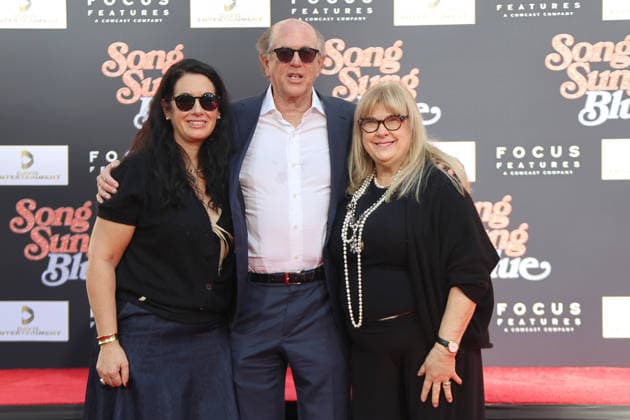 February 26, 2026, Los Angeles, California, USA: Guest, John Davis, Colleen Camp at a ceremony honoring producer John Davis with hand and foot prints at the TCL Chinese Theatre IMAX. Los Angeles USA - ZUMAg107 20260226_zep_g107_010 Copyright: xNinaxPrommerx