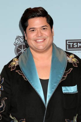 USA - 41st Artios Awards - Beverly Hills LOS ANGELES - FEB 26: Harvey Guillen at the 41st Artios Awards at the Beverly Hilton Hotel on February 26, 2026 in Beverly Hills, CA Beverly Hills CA USA  Copyright: xKathyxHutchinsx xHutchinsxPhotox