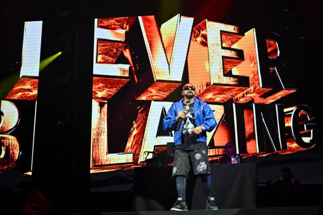 Sean Paul Concert - Paris Sean Paul performs at the Zenith in Paris, France on February 26, 2026. Photo by Christophe Meng ABACAPRESS.COM Paris France  Copyright: xMengxChristophe ABACAx