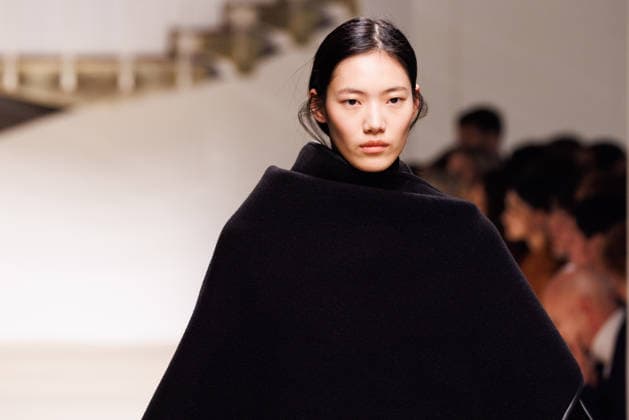 News - Tod s - Runway - Milan Fashion Week - Womenswear Fall Winter 2026 2027 A model walks the runway at the Tod s fashion show during the Milan Fashion Week - Womenswear Fall Winter 2026 2027 on February 27, 2026 in Milan, Italy. Photo: Cinzia Camela. Milan PAC Italy Copyright: xCinziaxCamelax xLiveMediax LPN_2317637