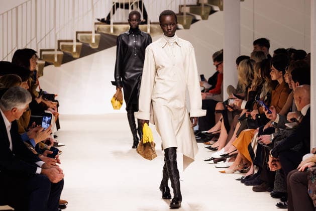 News - Tod s - Runway - Milan Fashion Week - Womenswear Fall Winter 2026 2027 A model walks the runway at the Tod s fashion show during the Milan Fashion Week - Womenswear Fall Winter 2026 2027 on February 27, 2026 in Milan, Italy. Photo: Cinzia Camela. Milan PAC Italy Copyright: xCinziaxCamelax xLiveMediax LPN_2317652