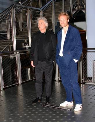 RECORD DATE NOT STATED Kurt and Wyatt Russell visit the Empire State Building for photo opportunity. (NEW) Kurt and Wyatt Russell visit the Empire State Building for photo opportunity. February 27, 2026, New York, USA: Kurt and Wyatt Russell visit the Empire State Building Observatory for a photo opportunity to celebrate the season two premiere of Apple TV™s Monarch: Legacy of Monsters, which will premiere globally on Apple TV on Friday, February 27, 2026 with the first episode. Credit: Niyi Fote Thenews2 (Foto: Niyi Fote Thenews2 imago images) Kurt and Wyatt Russell visit the Empire State Building for photo opportunity.  Copyright: xNiyixFotex