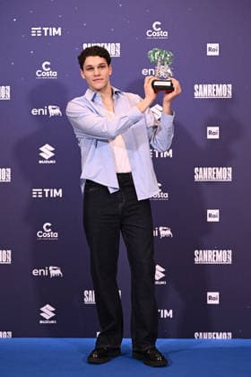 February 27, 2026, Sanremo, Rome, Italy: February 27, 2026, Sanremo. 76th Italian Song Festival. Photocall. Pictured is Nicolo Filippucci, winner of the Newcomers category. Sanremo Italy  - ZUMAa289 20260227_zia_a289_031 Copyright: xMariaxLauraxAntonellix