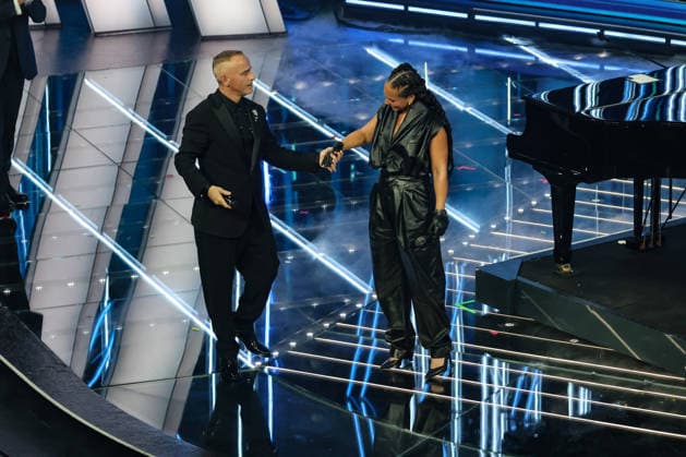 Live Music Show - 76Â° Festival di Sanremo 2026 - 3^ Serata ALICIA KEYS AND EROS RAMAZZOTTI RAF on stage during the third night of the Festival Sanremo during 76Â° Festival di Sanremo 2026 - 3^ Serata , Live Music Show in Sanremo, Italy, February 27 2026 Sanremo Sanremo Italy Copyright: xRenataxRoattinox xLiveMediax LPM_2317865