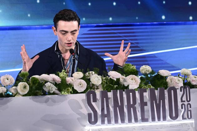 February 27, 2026, Sanremo, Rome, Italy: February 27, 2026, Sanremo. 76th Italian Song Festival. Press conference. Pictured: Michele Bravi. Sanremo Italy  - ZUMAa289 20260227_zia_a289_073 Copyright: xMariaxLauraxAntonellix