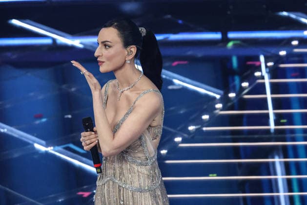 Live Music Show - 76Â° Festival di Sanremo 2026 - 3^ Serata ARISa on stage during the third night of the Festival Sanremo during 76Â° Festival di Sanremo 2026 - 3^ Serata , Live Music Show in Sanremo, Italy, February 27 2026 Sanremo Sanremo Italy Copyright: xRenataxRoattinox xLiveMediax LPM_2317829