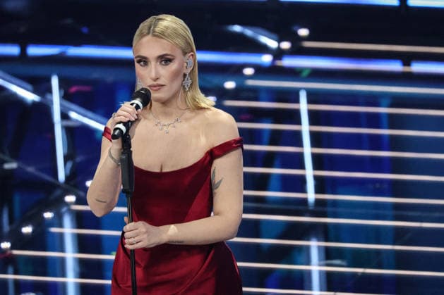 Live Music Show - 76Â° Festival di Sanremo 2026 - 3^ Serata MARA SATTEI during 76Â° Festival di Sanremo 2026 - 3^ Serata , Live Music Show in Sanremo, Italy, February 27 2026 Sanremo Sanremo Italy Copyright: xRenataxRoattinox xLiveMediax LPM_2317810