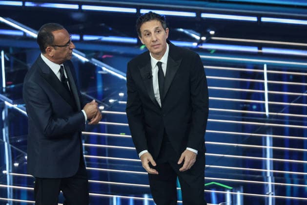 Live Music Show - 76Â° Festival di Sanremo 2026 - 3^ Serata Caption: Time: 00:39:28 Weight (kb): 1745.06 ID: 2317799 deletebranding_watermarksavefavorite Caption: Time: 01:00:45 Weight (kb): 2016.38 ID: 2317798 deletebranding_watermarksavefavorite Caption: Time: 01:01:57 Weight (kb): 1745.6 ID: 2317797 deletebranding_watermarksavefavorite during 76Â° Festival di Sanremo 2026 - 3^ Serata , Live Music Show in Sanremo, Italy, February 27 2026 Sanremo Sanremo Italy Copyright: xRenataxRoattinox xLiveMediax LPM_2317800